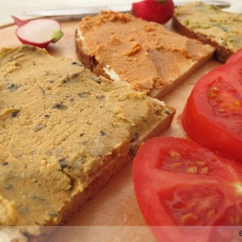 Pasty sojowe w trzech smakach